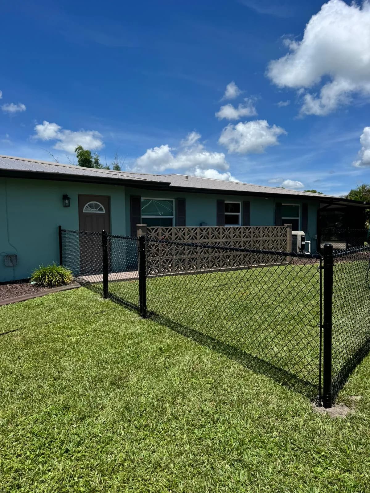 Commercial fence installation