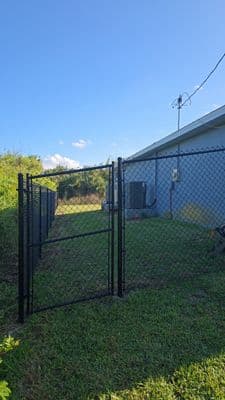 Chain Link Fence in Lehigh Acres